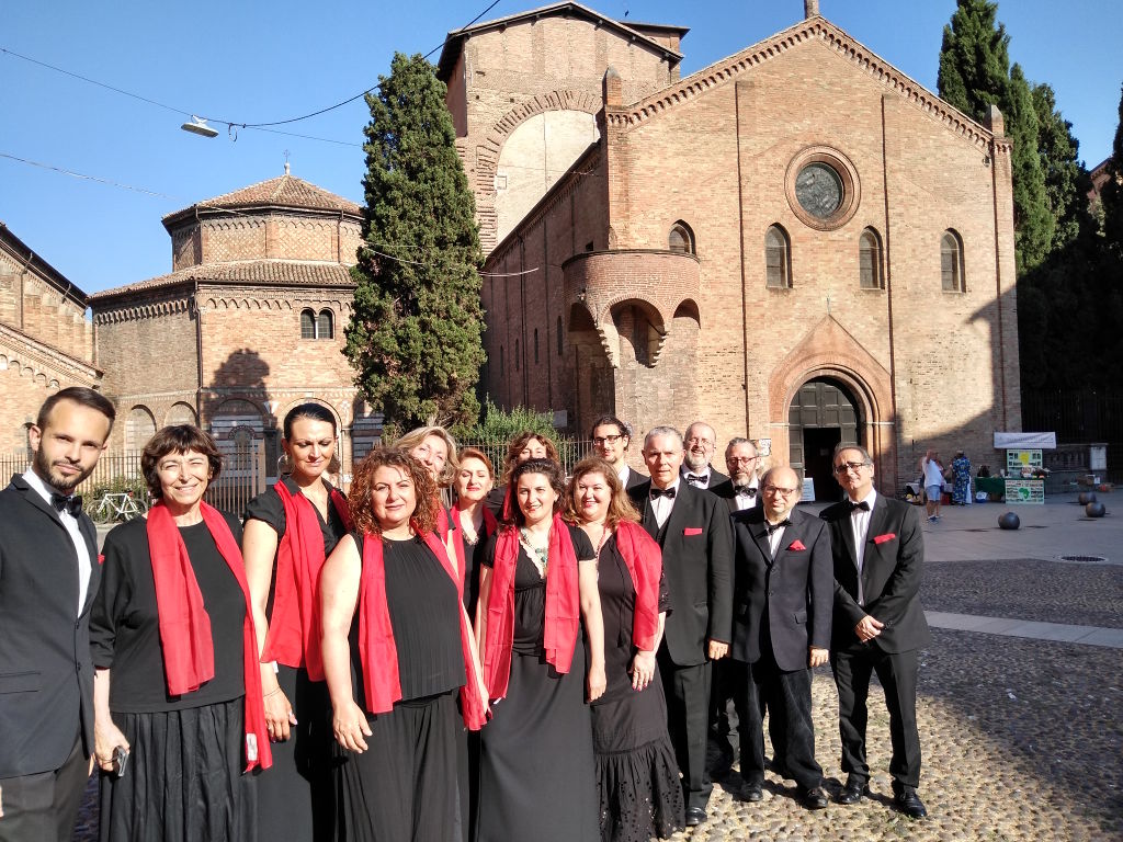 SARAH SHEPPARD in Piazza S.Stefano